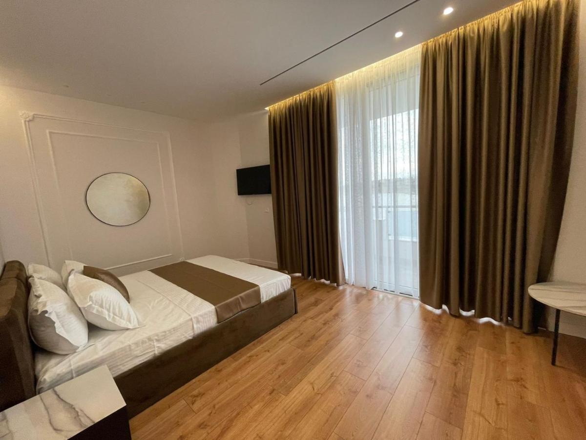 Hotel Ujvara Belsh Εξωτερικό φωτογραφία