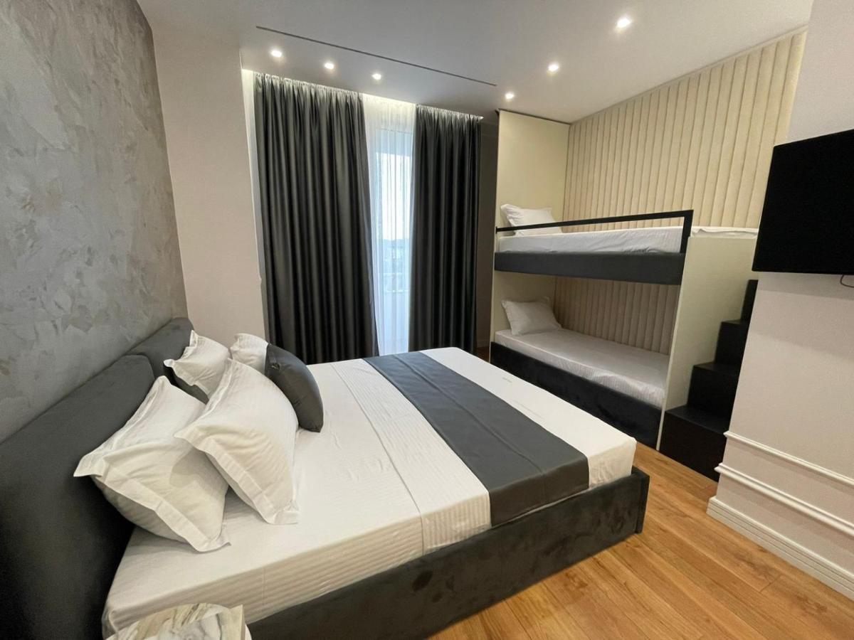 Hotel Ujvara Belsh Εξωτερικό φωτογραφία