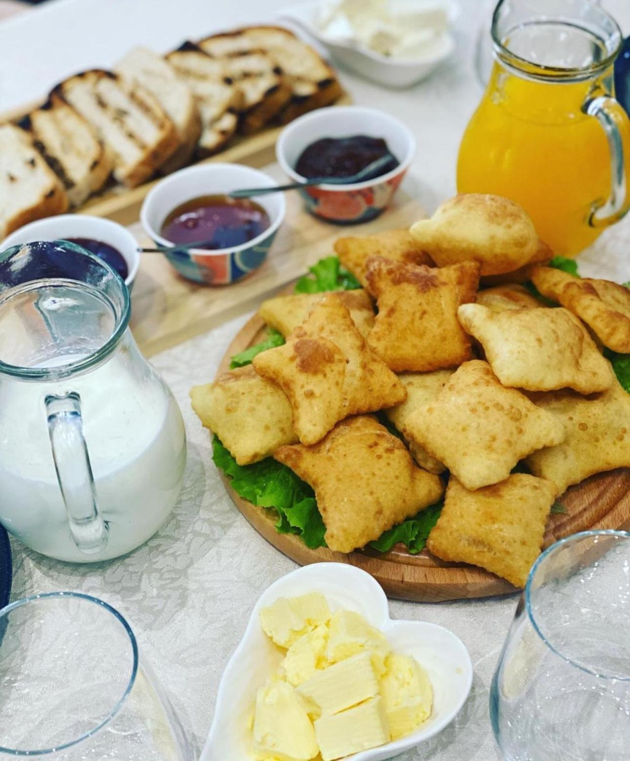 Hotel Ujvara Belsh Εξωτερικό φωτογραφία