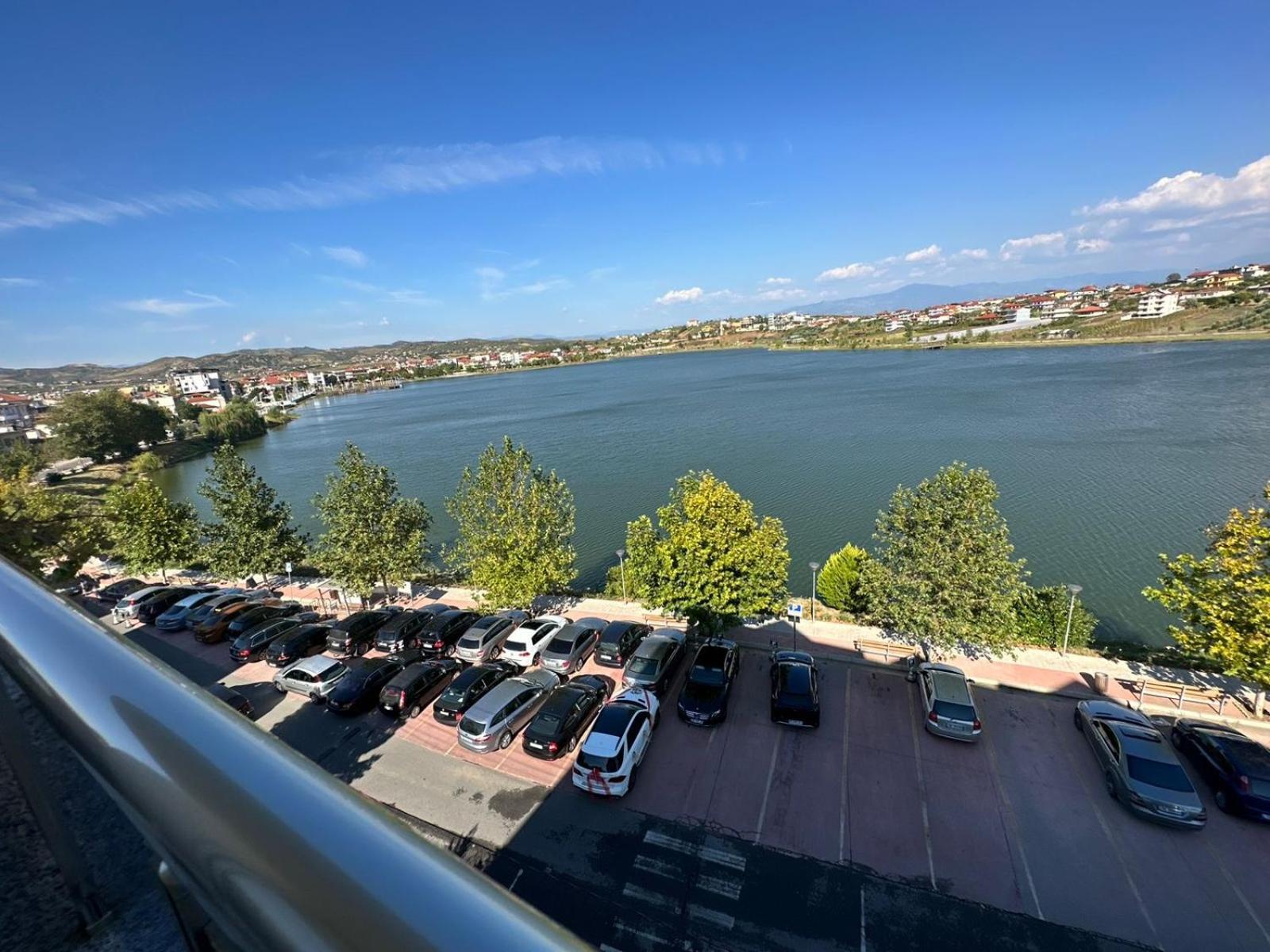 Hotel Ujvara Belsh Εξωτερικό φωτογραφία