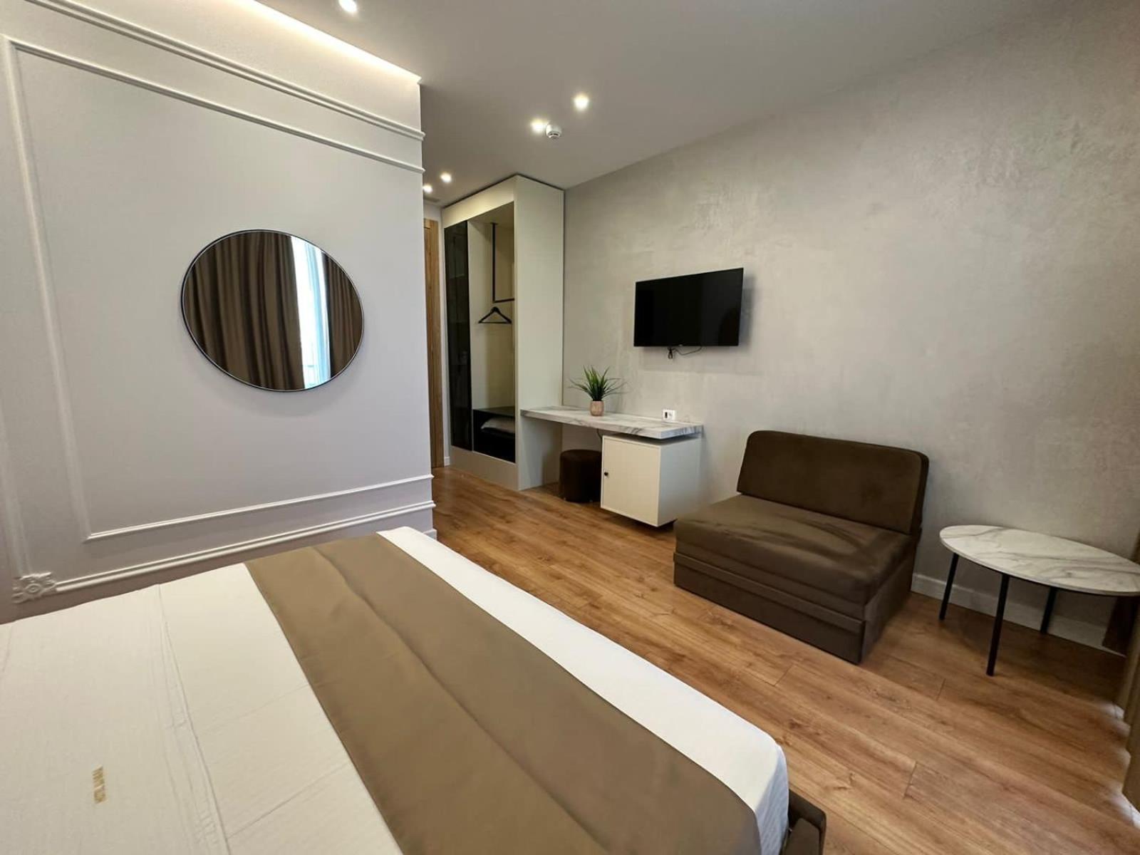 Hotel Ujvara Belsh Εξωτερικό φωτογραφία